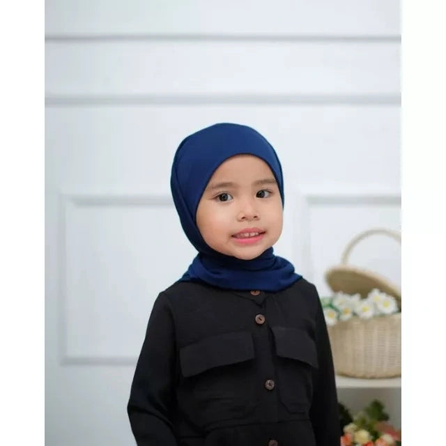 PREORDER Yazzrenhijab - Malay Square Instant Hijab