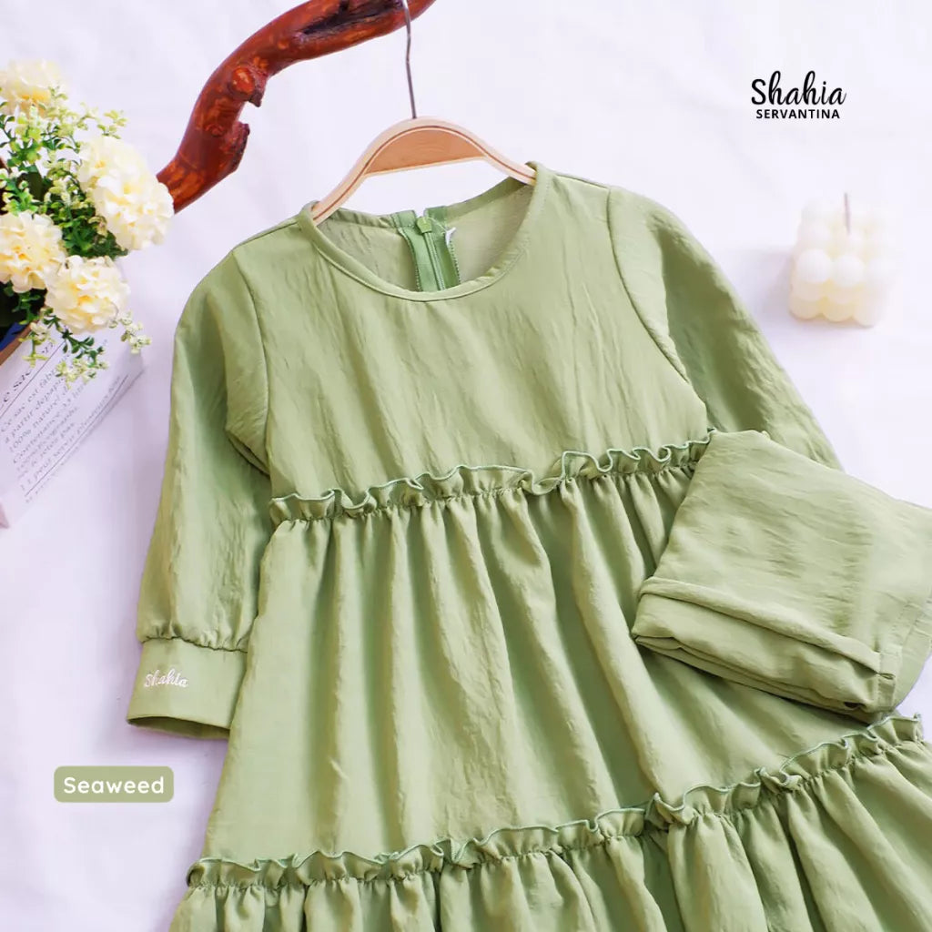 PREORDER Shahia - Ameena Gamis Dress with Hijab Seaweed Green S (1-2y)