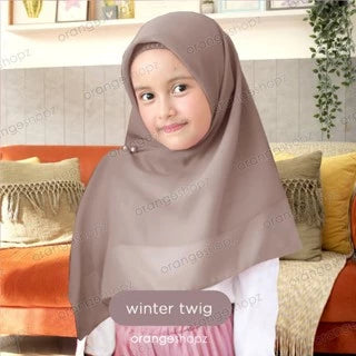 PREORDER Orangeshopz - Innara Zipper Instant Segitiga Hijab Winter Twig