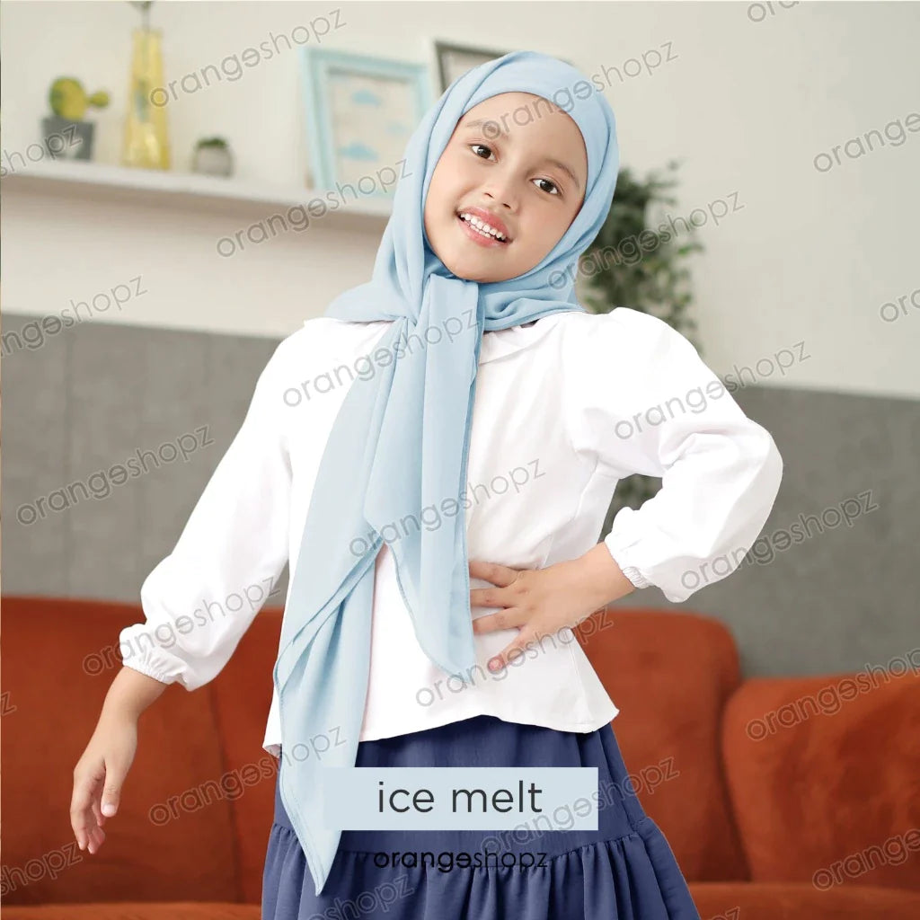 INSTOCK (RAYA 2024) Orangeshopz Plain Segitiga with Attached Inner Ice Melt