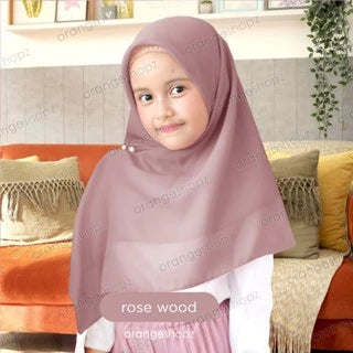 PREORDER Orangeshopz - Innara Zipper Instant Segitiga Hijab Rose Wood