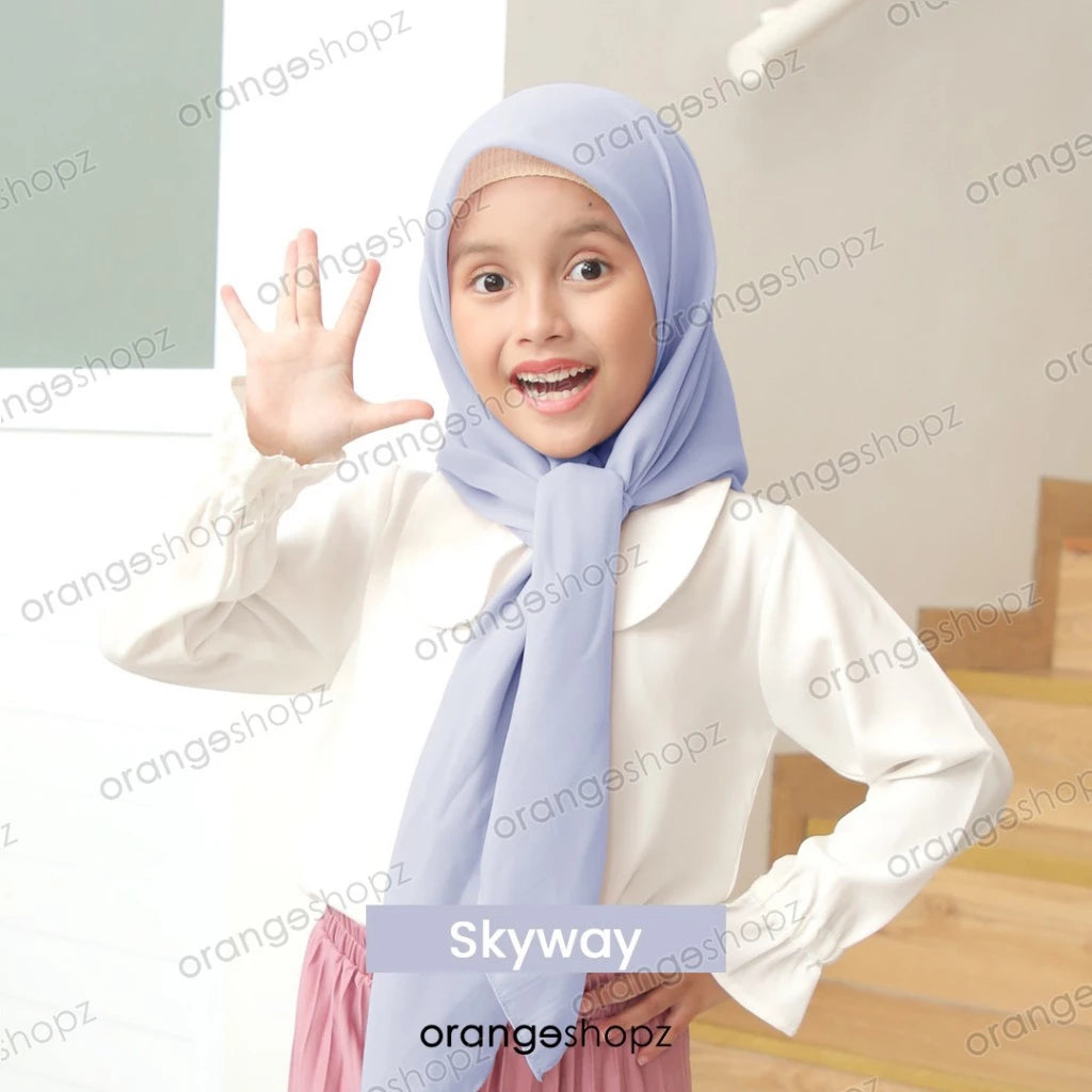 PREORDER Orangeshopz - Innara Zipper Instant Segitiga Hijab Skyway