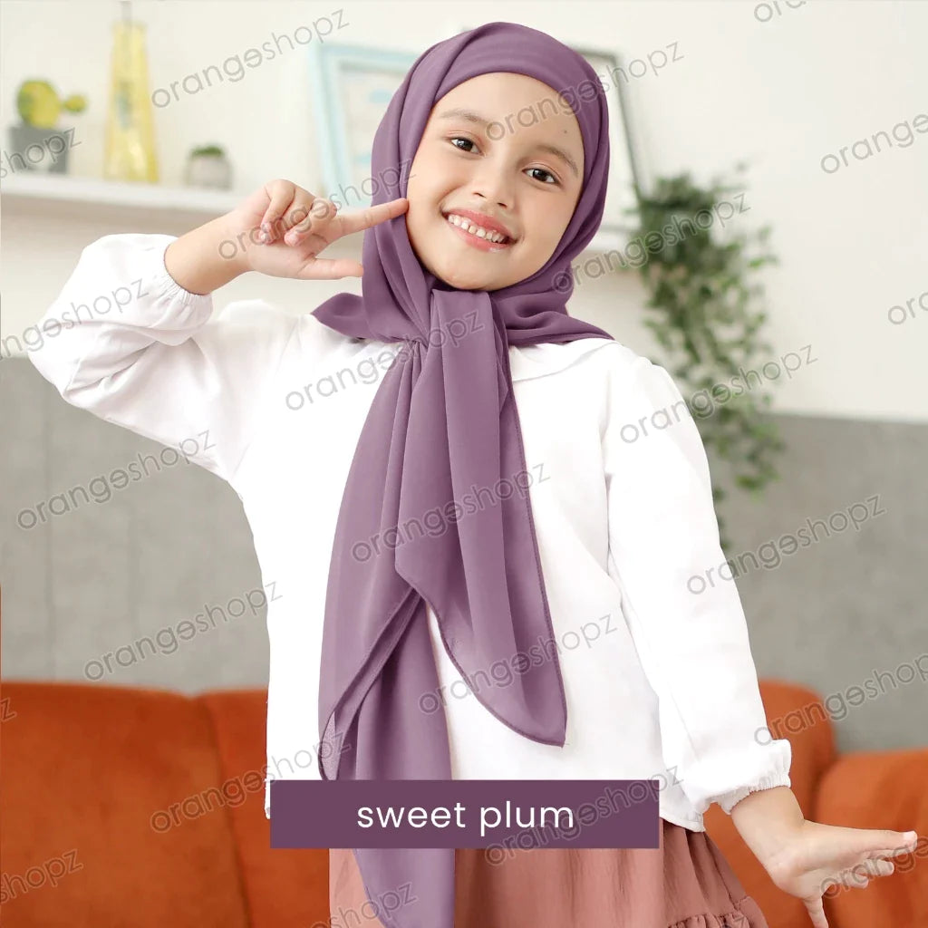 INSTOCK (RAYA 2024) Orangeshopz Plain Segitiga with Attached Inner