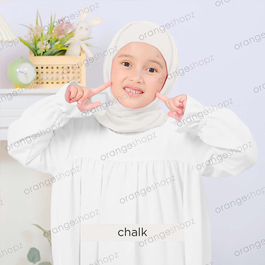 INSTOCK (RAYA 2024) Orangeshopz Plain Segitiga with Attached Inner Chalk